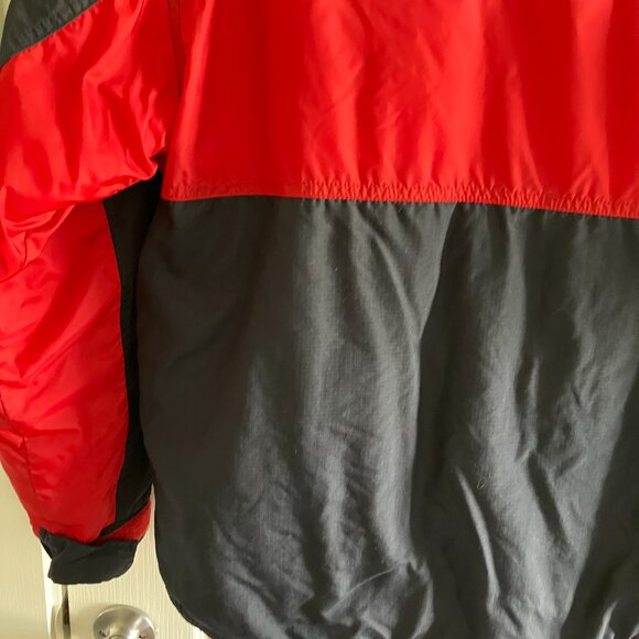 Tommy Hilfiger Reversible Jacket Size Large Red Fleece & Water Resistant. - Picture 10 of 14